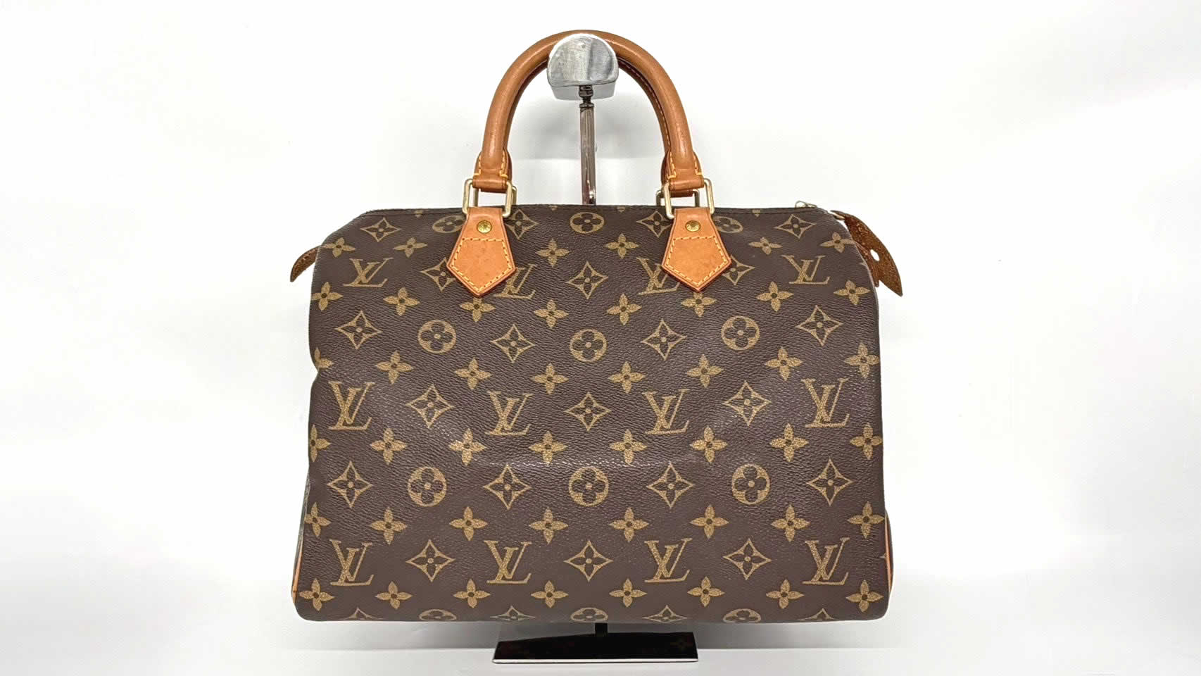 LOUIS VUITTON M41526